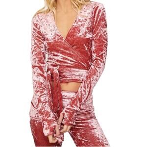 We are HAH Top Notch Long Sleeve Velvet Wrap Top Pink Size Medium NWT